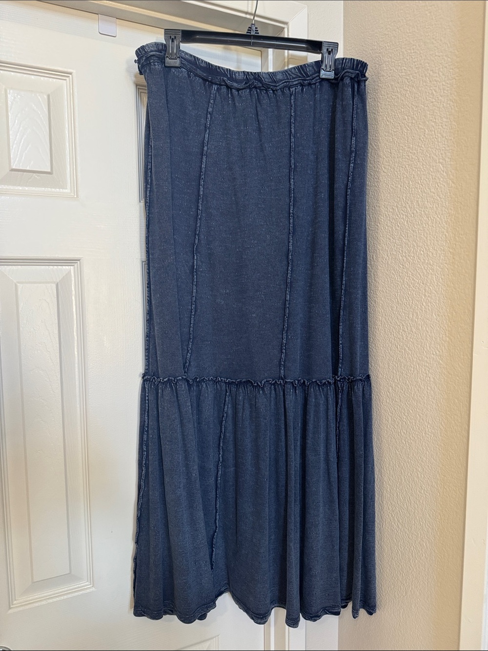 Max Studio Navy Tiered Maxi Skirt - Picture 5 of 6